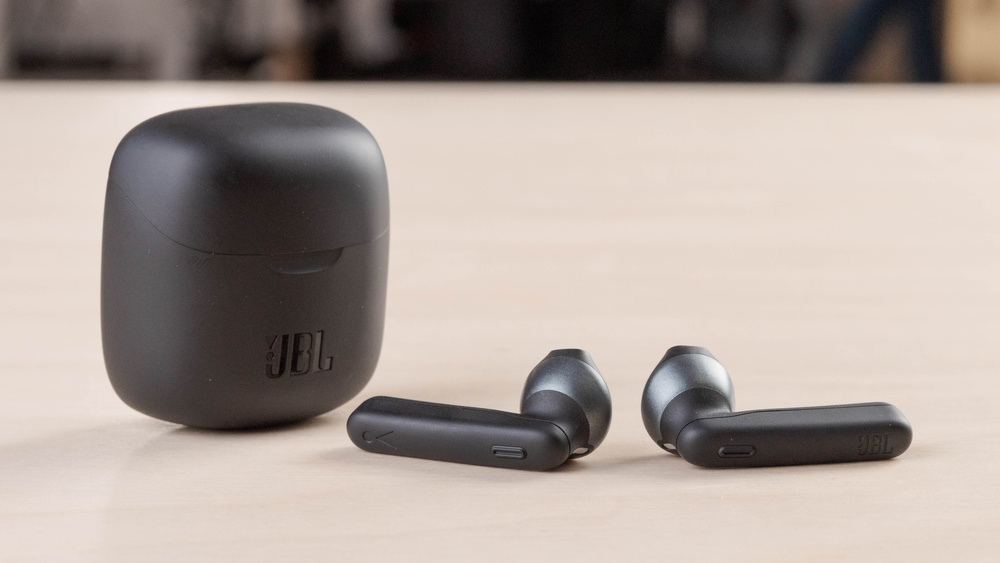 JBL Tune 225 True Wireless Earphones - Image 4